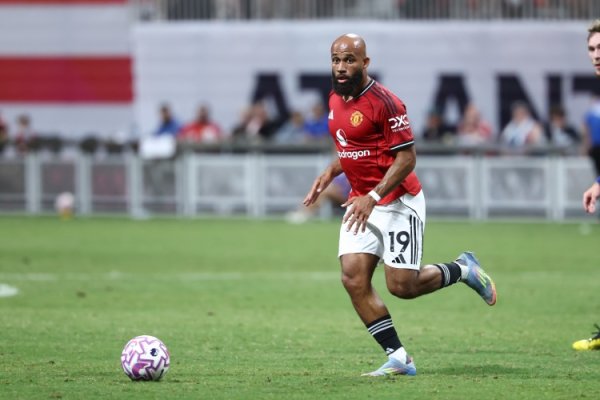 姆伯莫：曼联球员间越来越默契 比进球更振奋的是这来自团队互助