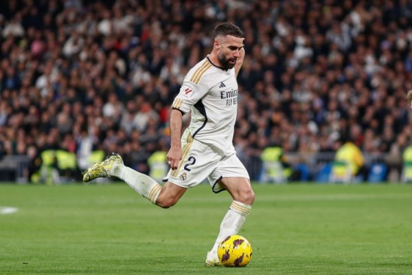 不太妙！科贝电台：卡瓦哈尔摄取右膝要害镜手术，伤缺两到三个月