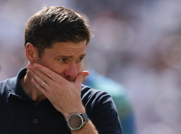 阿隆索抓教皇马第二次单场0进球，弗里克抓教巴萨已流畅50场破门