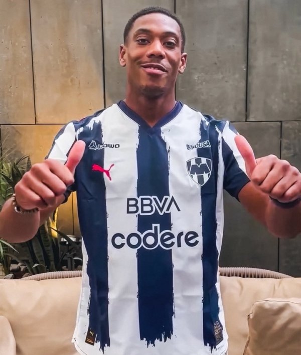 沧桑陵谷！将满30的马夏尔十年前拿金童，如今赴墨西哥8场0球0助