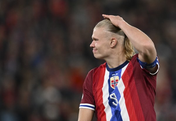 哈兰德国度队场均打进1.13球，进球效果远高于凯恩、C罗、大罗