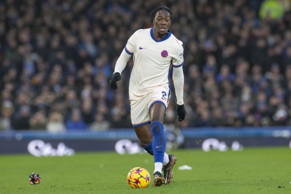 本赛季遭弃用，博主：迪萨西参与切尔西一线队检会