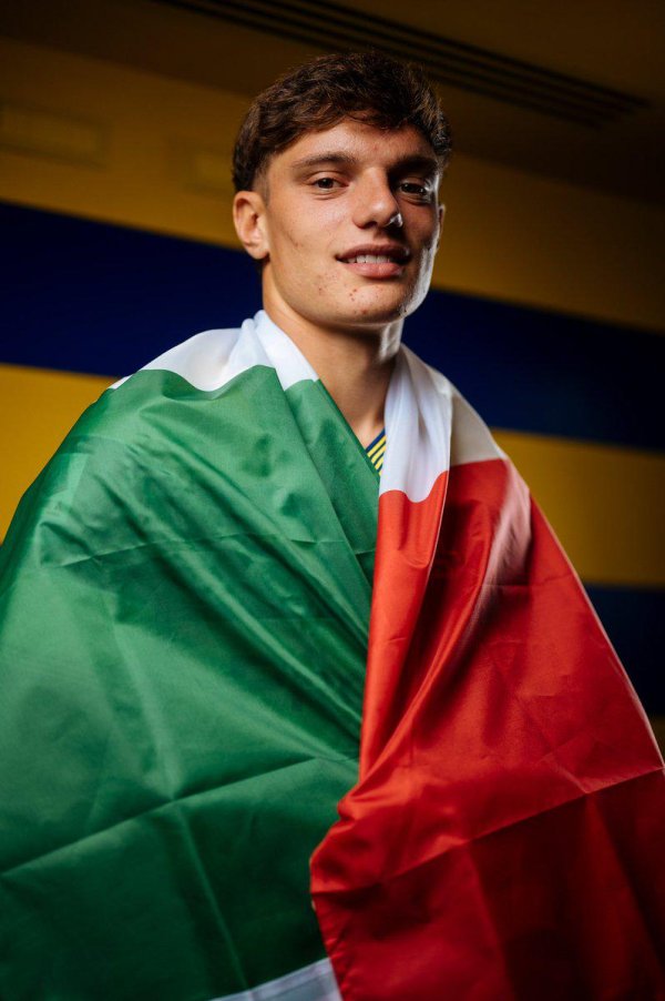 帕尔马传话莱奥尼：全队皆祝你早日康复、一切凯旋