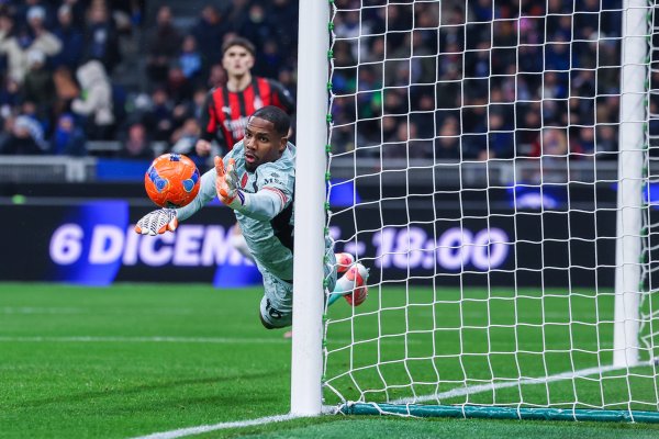 意媒：国米梦思明夏免签迈尼昂 该转会兼具本领价值+打击同城死敌